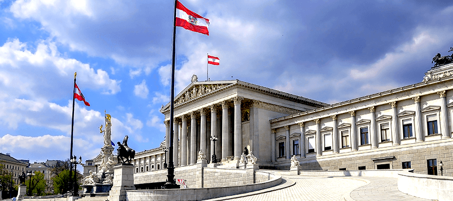 Die neue Regierung in Österreich hat beschlossen, das bestehende Glücksspielmonopol aufrechtzuerhalten und eine unabhängige Glücksspielbehörde zu schaffen. Diese Entscheidung hat maßgeblichen Einfluss auf die Zukunft des Online Casino-Marktes im Land.